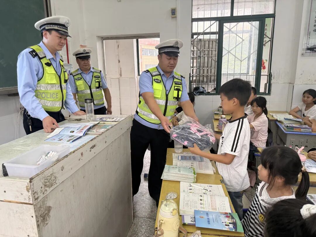 图片38.jpg